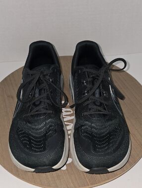 Altra Paradigm 7 Black Road Running Shoes Women’s Sz 10